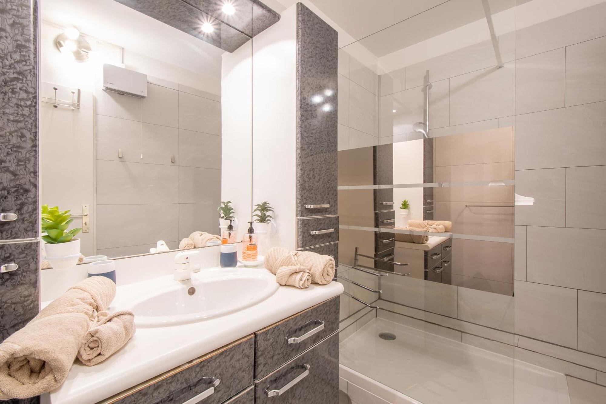 Reve Bleu Residence La Grande Pyramide Vue Port Hyper Centre Wifi Parking Prive Gratuit 外观 照片